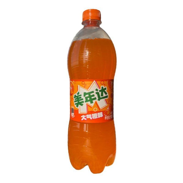 Napitok gazirovannyy Mirinda apelsin 0,9l