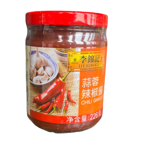 Sous LeeKumKee pasta ostraya s chesnokom 240g