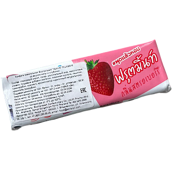 Конфета жевательная Boonprasert Fruit Mint со вкусом мяты и клубники 32г