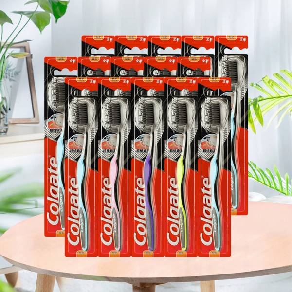 Zubnaya shchetka Colgate VT