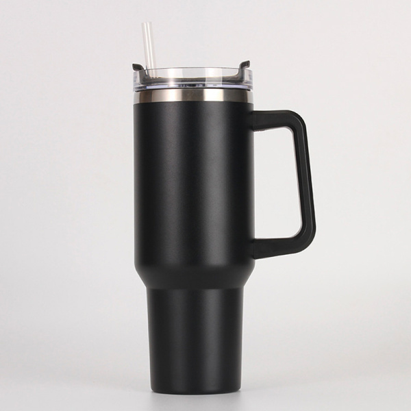 Termostakan Yokee Y-03 chernyy 1250ml
