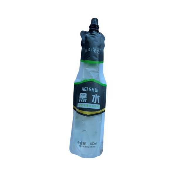 Napitok Guotingxingyu Hei Shui s kusochkami zhele so vkusom yabloka 180ml